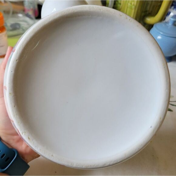 Vintage ceramic tea pot with bamboo style handle - Picture 3 of 8